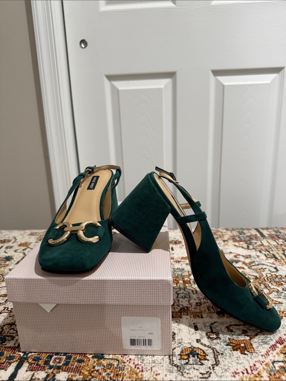Nine West emerald Green Suede Block Heel Slingback Pumps with Gold Hardware